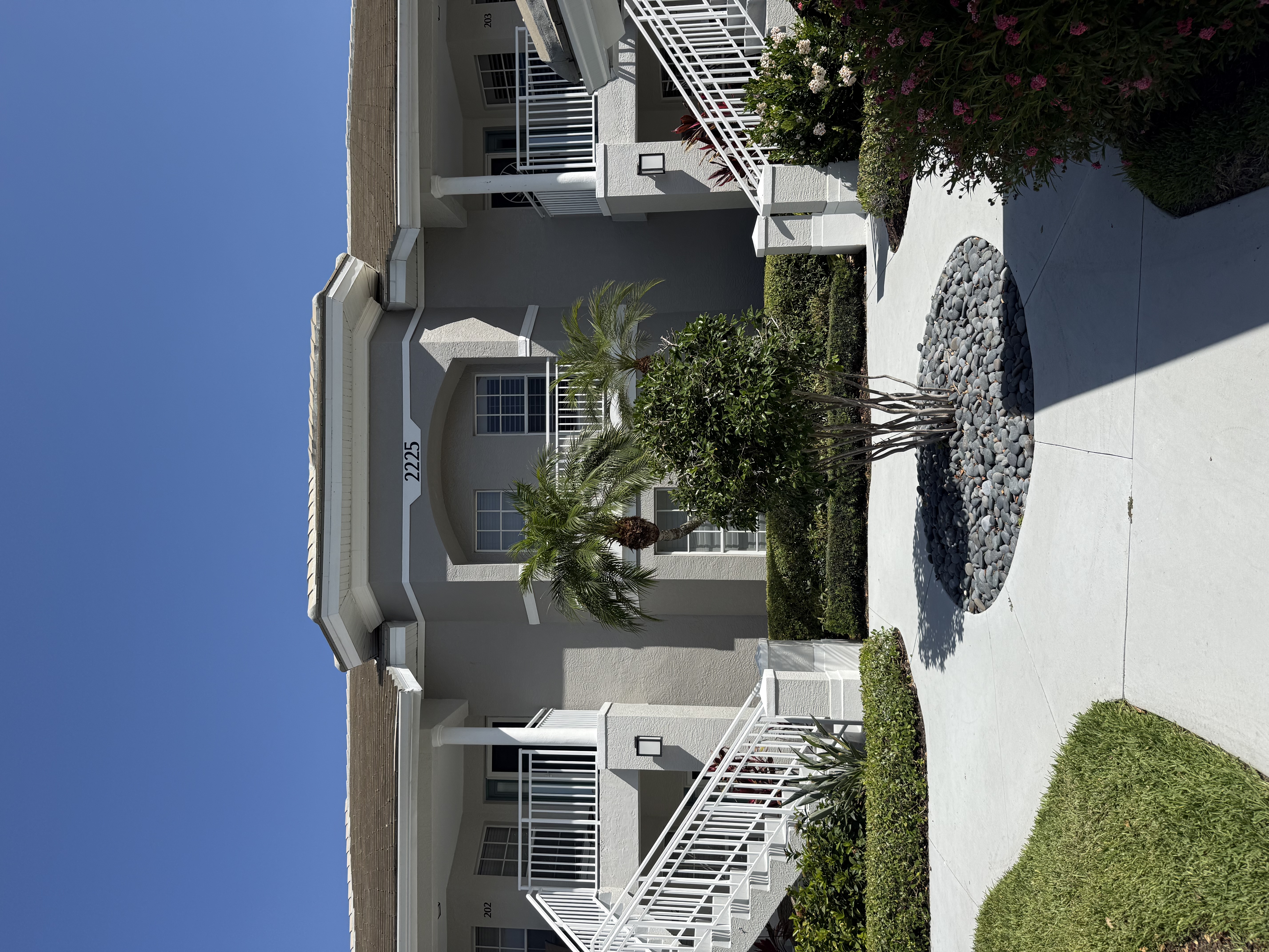 Listing# 198 Property Photo